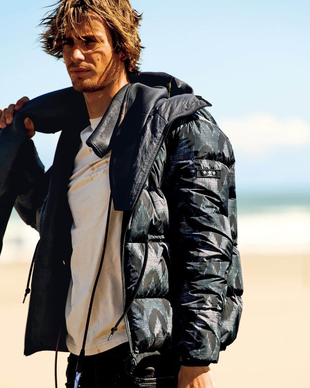 のインスタグラム：「⁠The Missouri Down Jacket is not only reversible but water repellent, perfect for outdoor adventures. ⁠ ⁠ Explore the #TatrasFW1920 collection on tatras-official.com #TatrasOfficial⁠ ⁠ _____⁠ ⁠#TatrasOfficial⁠ #Tatras #fashion #newcollection #downjacket #totallook #mensfashion #mensjackets #fashiondetails #luxurymenswear #menswear #streetstyle⁠⁠ #bestfitsdaily #outfitinspiraition #streetwearfashion #pauseshots #menstyle ⁠」