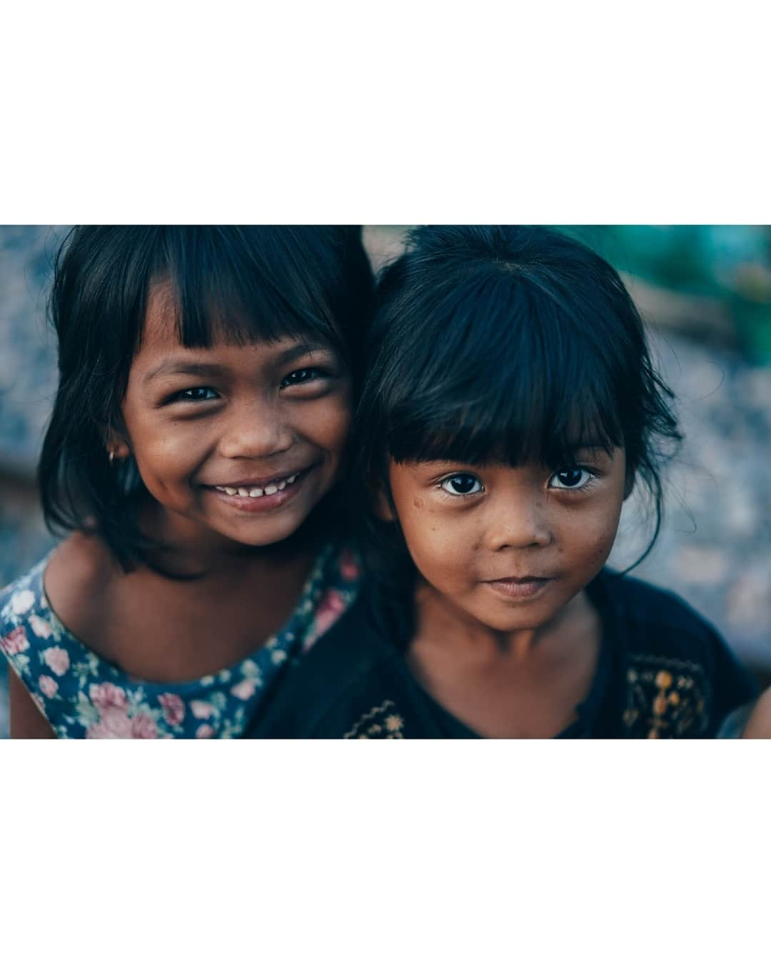 VuTheara Khamさんのインスタグラム写真 - (VuTheara KhamInstagram)「Children in the province of Battambang, Cambodia (2019) 🇰🇭 . The province where my mother was born ❤️ . @cfavoyages #cfavoyages #cambodia」11月18日 23時42分 - vutheara