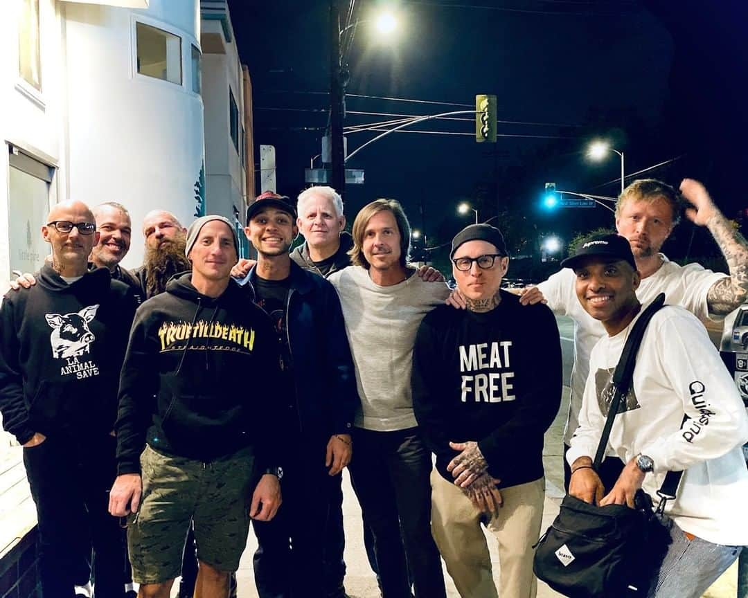 モービーさんのインスタグラム写真 - (モービーInstagram)「Amazing dinner at @littlepinerestaurant with this gang of legends: @tobymorse @lindseycarmichael @thehardcoreyogi  @timtimebomb @atibaphoto @walterschreifels #youthoftoday #shelter #gorillabiscuits #rancid #operationivy #quicksand #h20」11月19日 1時00分 - moby