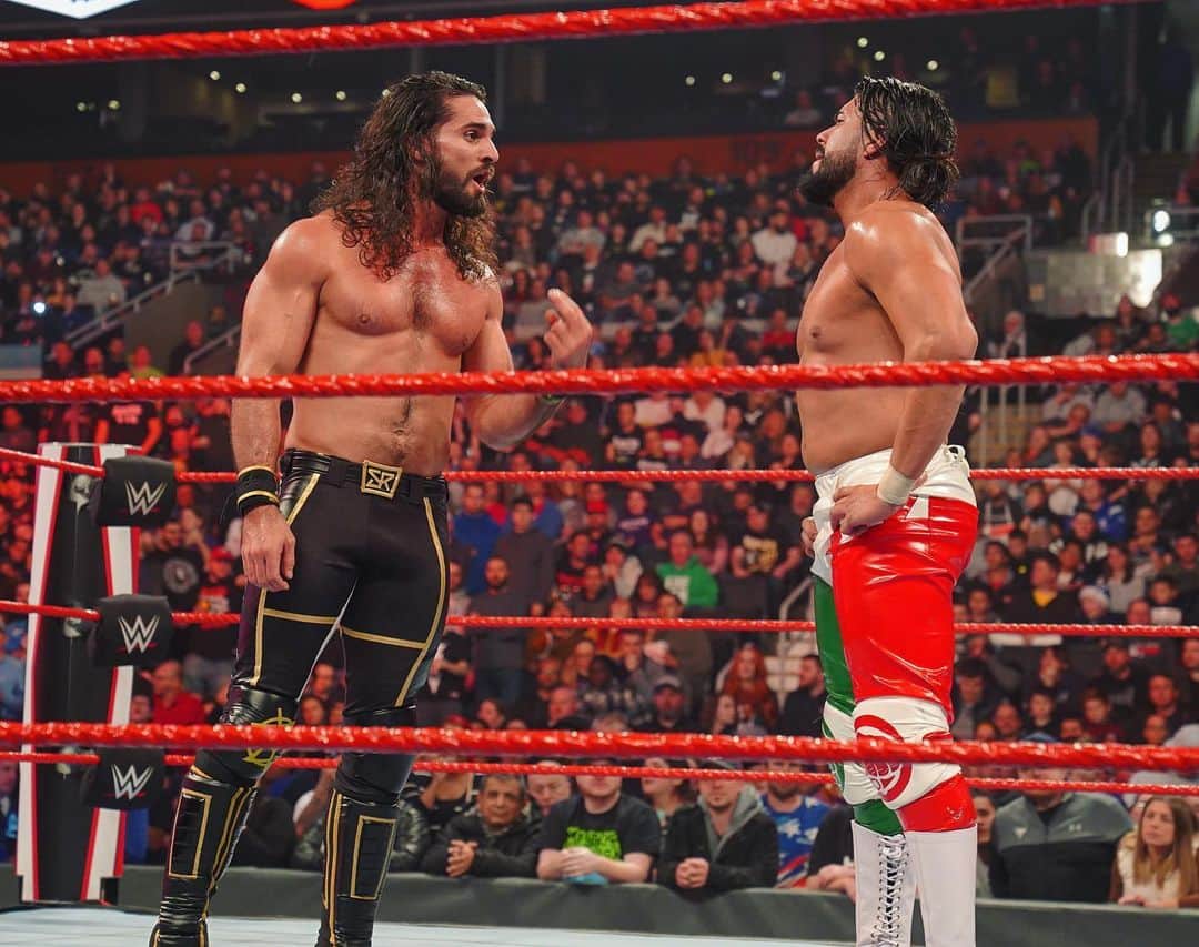 WWEさんのインスタグラム写真 - (WWEInstagram)「@wwerollins and @andradealmas might not like each other... but after an attack from #LuchaHouseParty, they were forced to coexist.  What a team!  #RAW #SurvivorSeries」11月19日 11時21分 - wwe