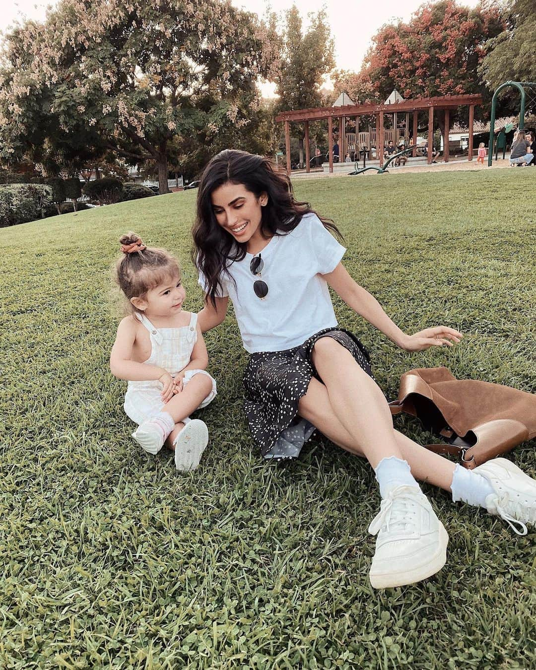 Sazan Hendrixさんのインスタグラム写真 - (Sazan HendrixInstagram)「We are officially in the phase of having conversations with this tiny human and most of our talks consist of monkeys, parks, Nick, her pacifier and ice cream 🤷🏻‍♀️ She kills me at least once a day with all the little things she does/says! This girl is legit half her dad and half me and it’s so hilarious to watch 😂 She repeats back a lot of what we say so we’ve been tracking our words with a few oopsies in between 🤐🙊 It’s SO crazy how much she’s grown in the past few months & how much I’m growing into Motherhood ❤️ Being a mom is a blessing that I never imagined how truly amazing it would be until I had this angel 💕 I recently asked TeeTee if she wanted a sibling and she nodded her head and said “I want a baby”. Uh oh Stevie...❤️ #loveher #almost2 #teenyandme」11月19日 6時03分 - sazan