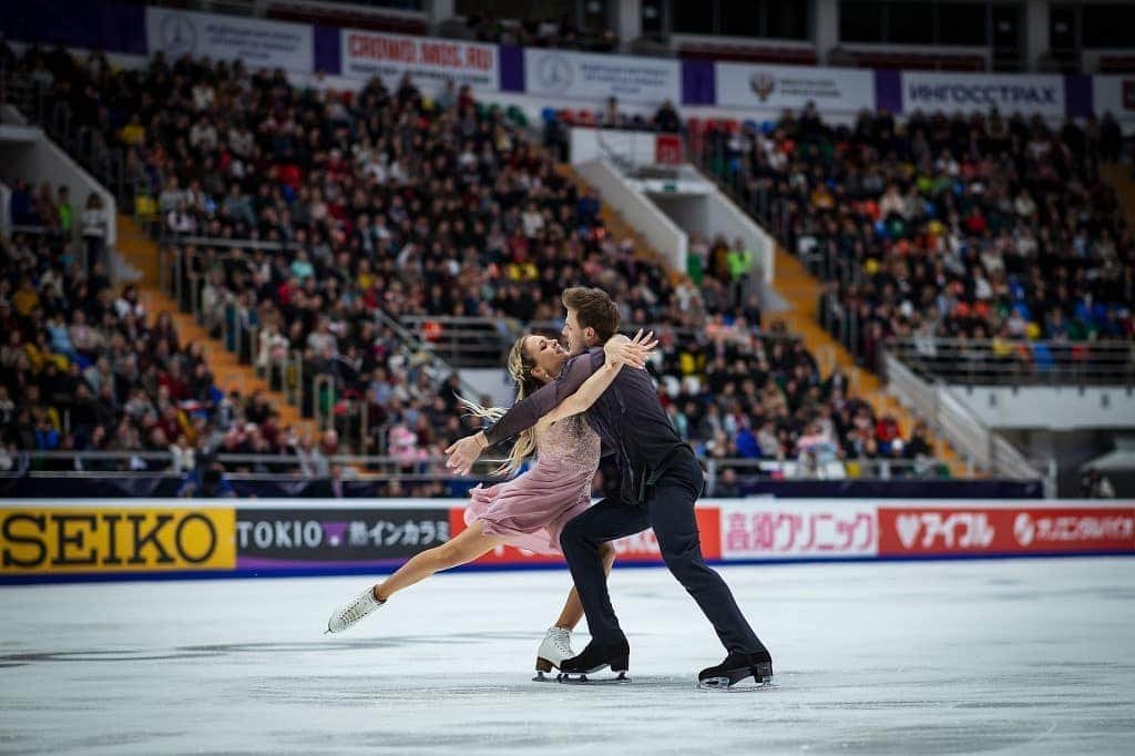 ISUグランプリシリーズさんのインスタグラム写真 - (ISUグランプリシリーズInstagram)「These were our picks for the best pictures of Rostelecom Cup, but which one is your favorite? 💬  #GPFigure #FigureSkating 📸: @jmfotoz」11月19日 7時48分 - isufigureskating_x