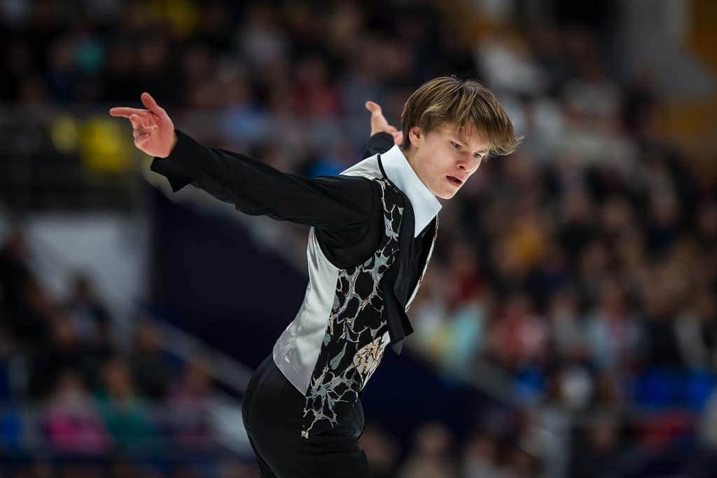 ISUグランプリシリーズさんのインスタグラム写真 - (ISUグランプリシリーズInstagram)「These were our picks for the best pictures of Rostelecom Cup, but which one is your favorite? 💬  #GPFigure #FigureSkating 📸: @jmfotoz」11月19日 7時48分 - isufigureskating_x