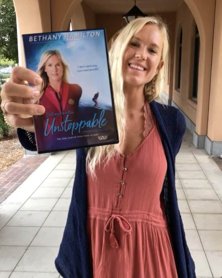 のインスタグラム：「Finally got myself a copy of @unstoppablethefilm on DVD!  If you haven’t already, check out #Unstoppable on Amazon, iTunes, and more!」