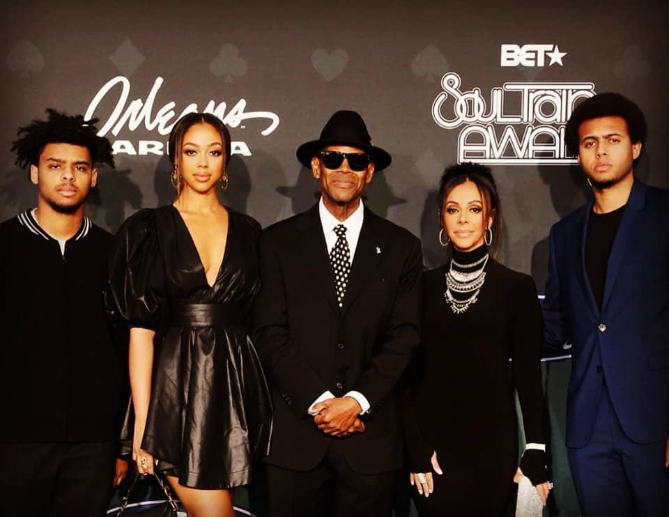 ジミー・ジャムのインスタグラム：「If you missed the #SoulTrainAwards2019 catch the “encore” tonight at 7:30 east/4:30 west on @BET #JimmyJam #TerryLewis #MorrisDay #JeromeBenton #SOSBand #Cherrelle #AlexanderONeal #Stokley #BoyzIIMen #YolandaAdams #SoulTrainAwards #BET #jessecollins #connieorlando」