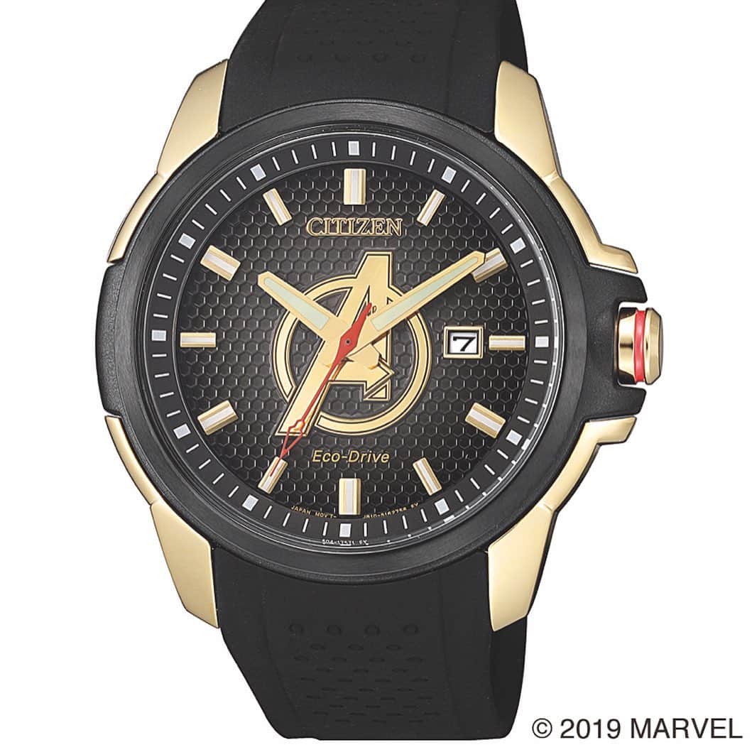 CITIZEN（シチズン時計）さんのインスタグラム写真 - (CITIZEN（シチズン時計）Instagram)「🦸‍♀️ファンならどの時計がどのヒーローか、一目でわかるはず🦸‍♂️ ・ CITIZENコレクションから マーベル・スペシャルモデル発売しました！ ・ 「スパイダーマン」や「キャプテン・アメリカ」など、マーベルが誇るスーパーヒーローたちをイメージした個性が溢れる９モデルが勢ぞろい！ ． それぞれのキャラクターを象徴するモチーフやカラーリングを時計に落とし込み、マーベルの世界を余すところなくデザイン✨ ・ 機能性にもこだわり、定期的な電池交換が不要な光発電エコ・ドライブです🌞 ・ 時計の詳細はストーリーのリンクよりご覧くださいね ・ 時計 【2枚目 上】 Captain Marvelモデル（２モデル）40,000円〜42,000円＋税 ・ 【２枚目 下】 Spider-Manモデル（２モデル） 39,000円〜44,000円＋税 ・ 【３枚目】 The Avengersモデル（1モデル） 39,000円＋税 ． #シチズン  #時計  #腕時計 #腕時計くら部  #時計好きな人と繋がりたい  #watch  #watches  #japanwatch  #instawatch  #instafashion  #instalike  #citizenwatch  #ecodrive #betterstartsnow  #marvel  #マーベルグッズ  #マーベル #マーベル好きと繋がりたい  #ブラックパンサー #blackpanther  #アベンジャーズ  #theavengers  #スパイダーマン  #spiderman  #キャプテンアメリカ  #captainamerica  #ハルク  #hulk  #キャプテンマーベル  #captainmarvel」11月19日 21時07分 - citizenwatchjp