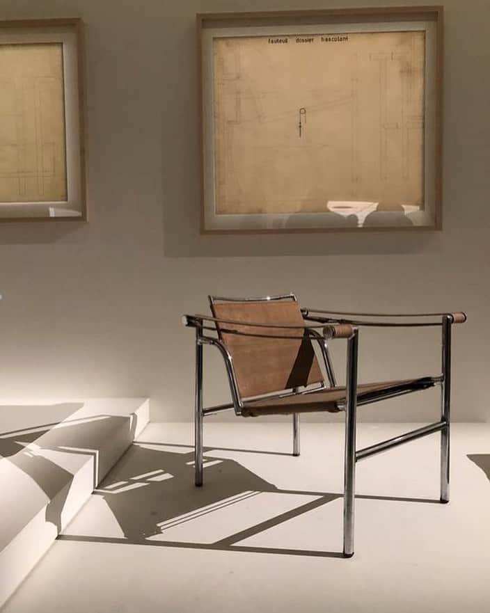 のインスタグラム：「Charlotte Perriand Exhibition  #minimalism #art #exhibition #charlotteperriand #furniture #fashioninspiration #design #inspiration #objet」