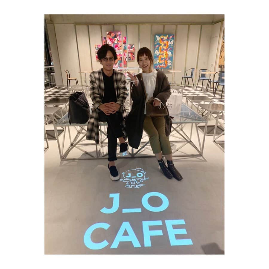 吉田明世さんのインスタグラム写真 - (吉田明世Instagram)「昨日はTOKYOFM THE TRADの番組終わり 月曜日と火曜日のスタッフさんと一緒に 稲垣吾郎さんのお店 BISTRO J_Oにお邪魔しました！ とっても素敵な空間！ お食事もとっても美味しくて！ 大興奮でした😋 吾郎店長、 ありがとうございました！ #TOKYOFM #THETRAD #bistroj_o #j_ocafe  #稲垣吾郎　店長 #吉田専属店員 #写真のテーマは #吾郎さん姪っ子に銀座を案内するの巻 #明日はハマ副店長とお送りします」11月19日 20時11分 - akiyo0414