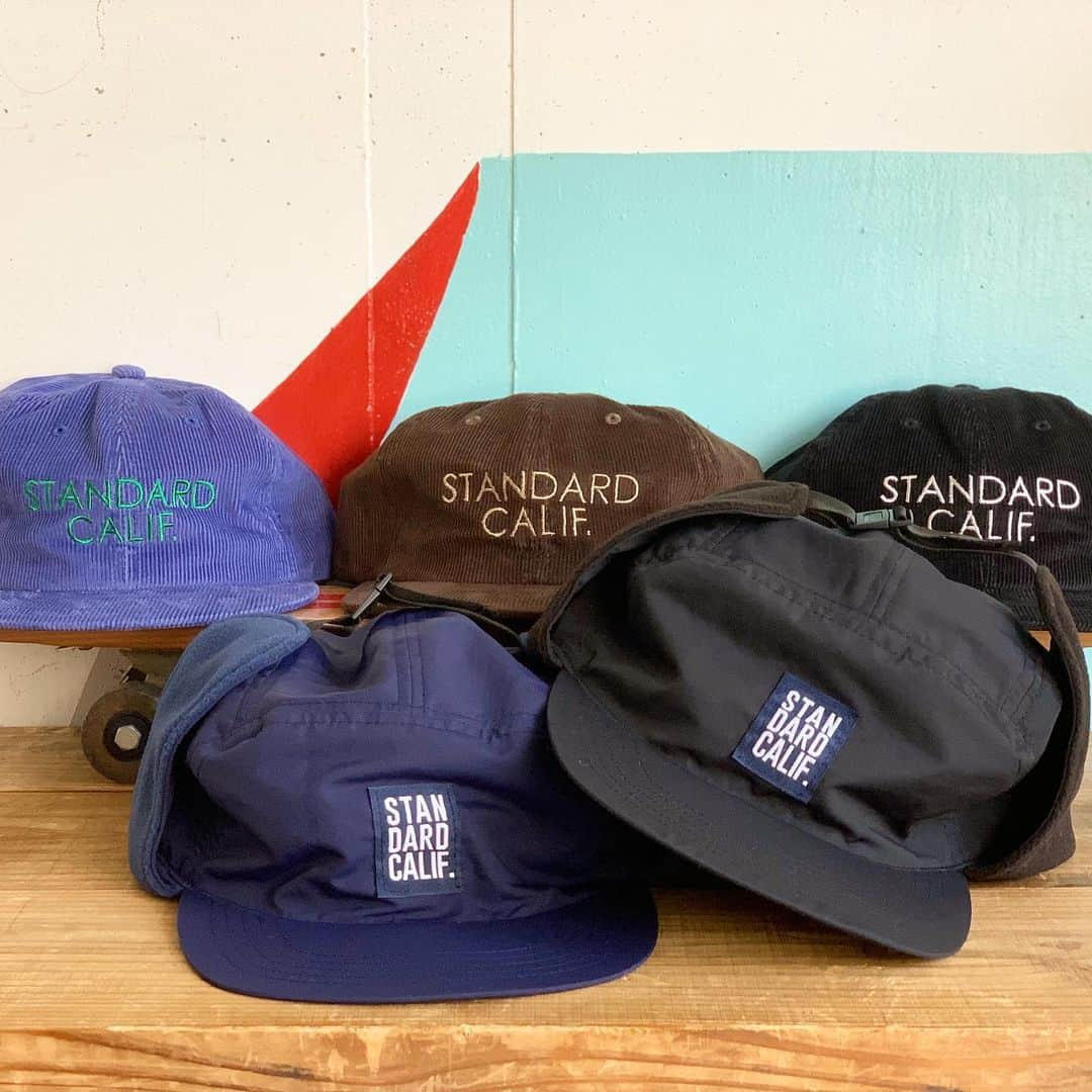 スタンダードカリフォルニアさんのインスタグラム写真 - (スタンダードカリフォルニアInstagram)「Logo Cap Series #standardcalifornia  #スタンダードカリフォルニア #cap #キャップ #earflap #corduroycap  #corduroy  #キャップ  #コーデュロイ  #コーデュロイキャップ」11月19日 12時21分 - standardcalifornia