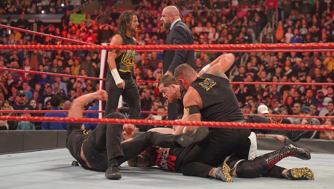 WWEさんのインスタグラム写真 - (WWEInstagram)「“Your teammates don’t give a damn about you...” -@tripleh Is it time for #KevinOwens to come “home” to @wwenxt?  #UndisputedEra were happy to help Kevin make his decision... #RAW #SurvivorSeries」11月19日 12時22分 - wwe