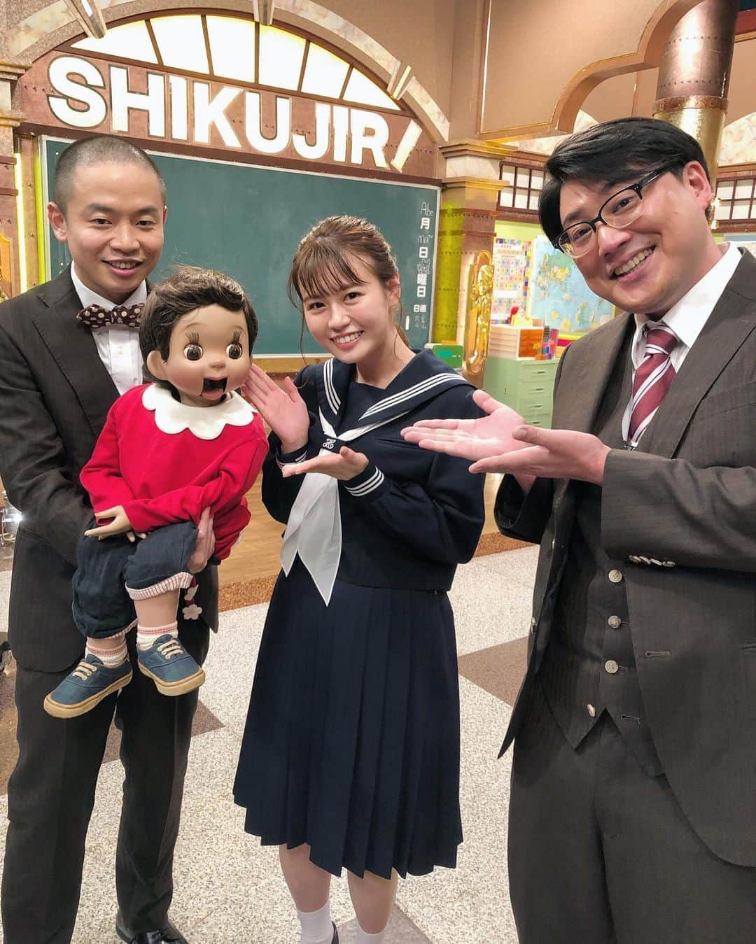 井口綾子さんのインスタグラム写真 - (井口綾子Instagram)「Abema TVにてしくじり学園お笑い研究部 配信されています✌︎ キングオブコントを見てからふくちゃんが可愛すぎてロック画面もふくちゃんにするくらい大好きになったから共演できて嬉しすぎました😂💖 もちろんゾフィーさんありきのふくちゃんですが！！ そんなゾフィーさんとふくちゃんの可愛さと面白さ満載の会なのでぜひ見てください🥺 ・ 来週は空気階段さんです！ クズキャラ卒業を目指す空気階段さんですが、卒業できるのでしょうか！？😳 ・ 見てくれないとチェだぜ！！」11月19日 12時51分 - ayako_inokuchi