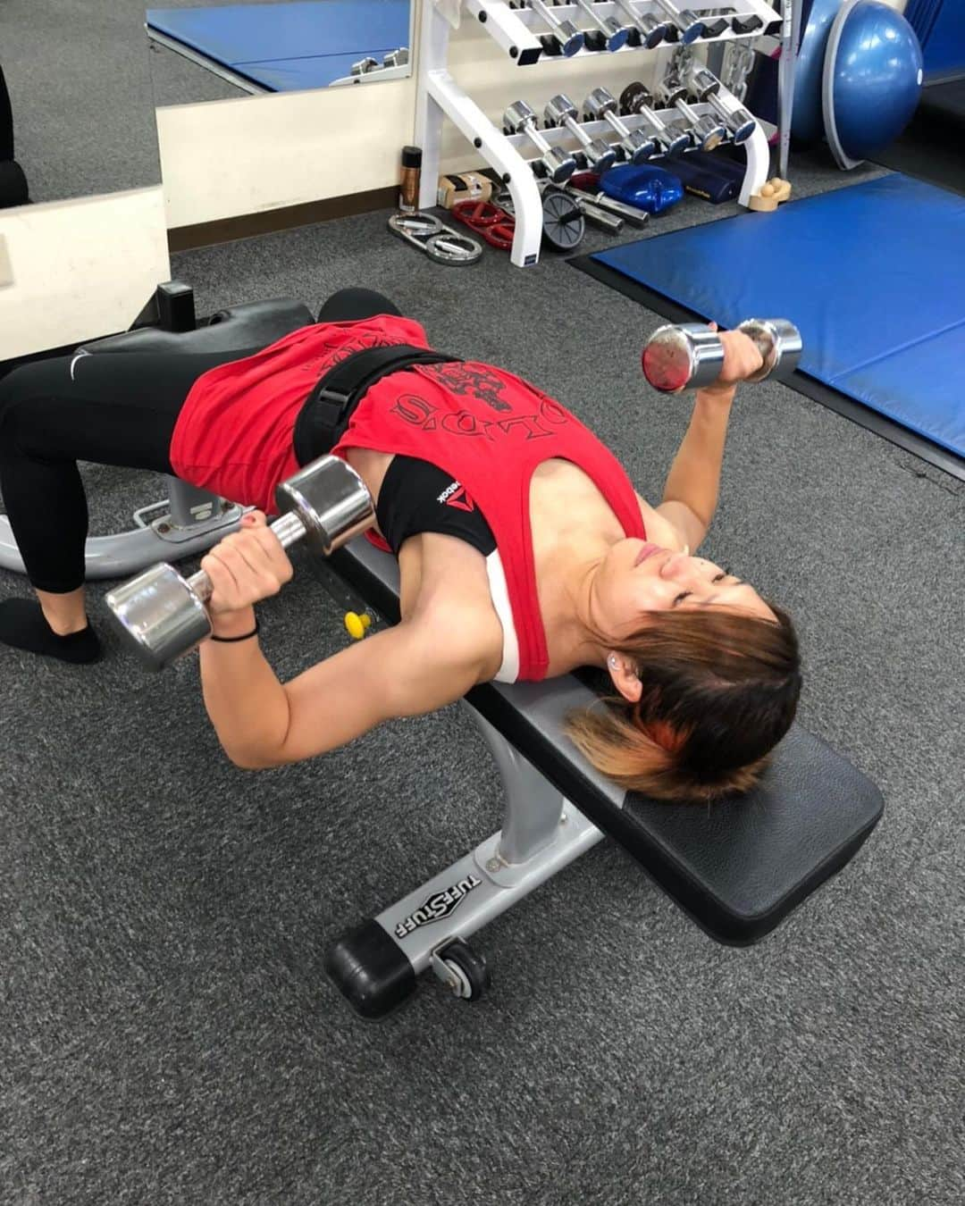 朱里さんのインスタグラム写真 - (朱里Instagram)「Today's training🧡  #training #gym #gymgirl #fit #fitness #fitnessgirl #muscle #body #diet #トレーニング　#ジム　#フィットネス」11月19日 14時23分 - syuri_official