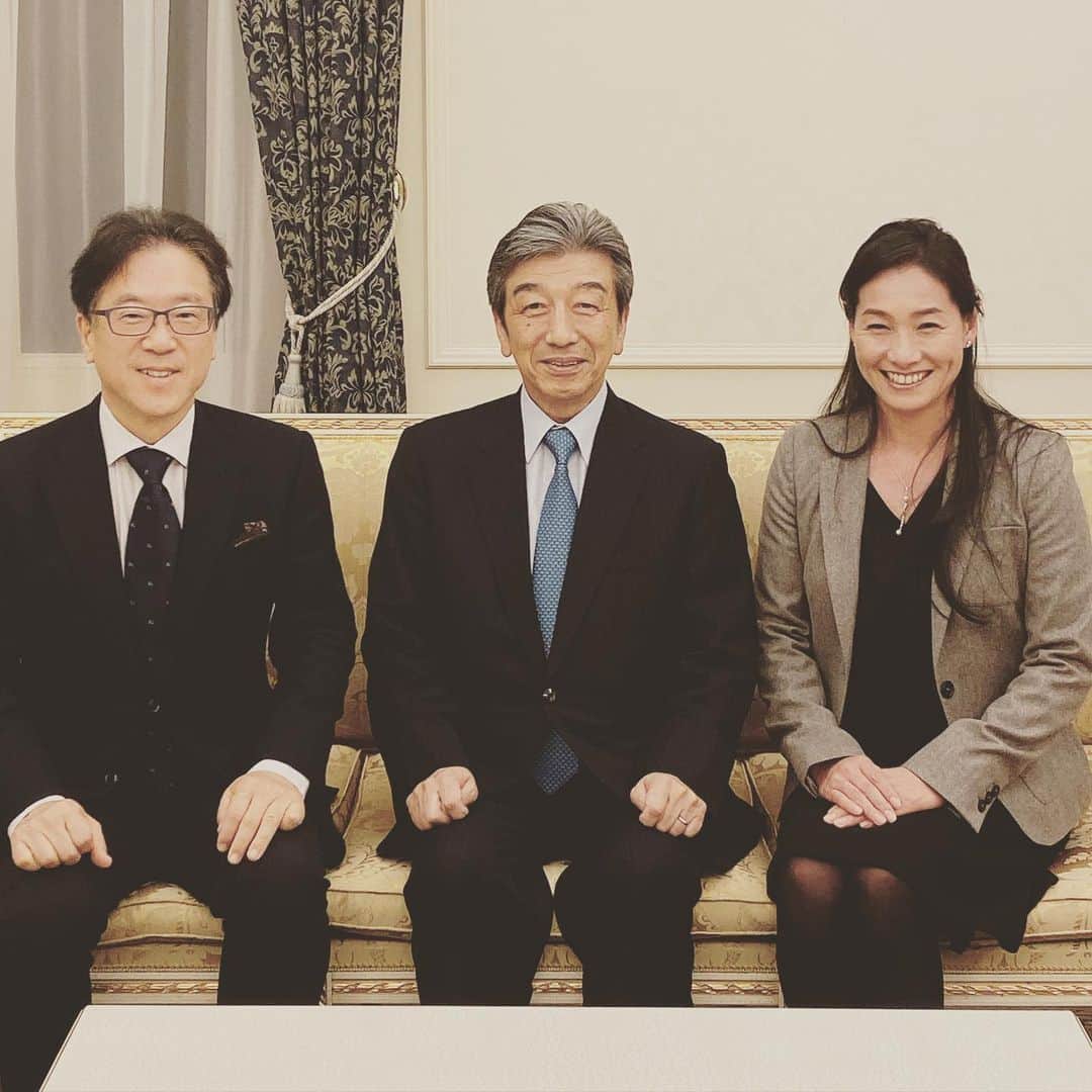 のインスタグラム：「日本テニス協会の山西会長と早稲田大学院での平田教授とお会いする機会をいただきました。 テニス界について、将来の日本テニス界のことなどについて貴重な時間を共有させていただきました。 #伊達公子#kimikodate #テニス #テニスプレイヤー #テニスプレーヤー #tennis #tenniplayer #instatennis #instasports #日本テニス協会 #日本テニス界 #早稲田大学院」