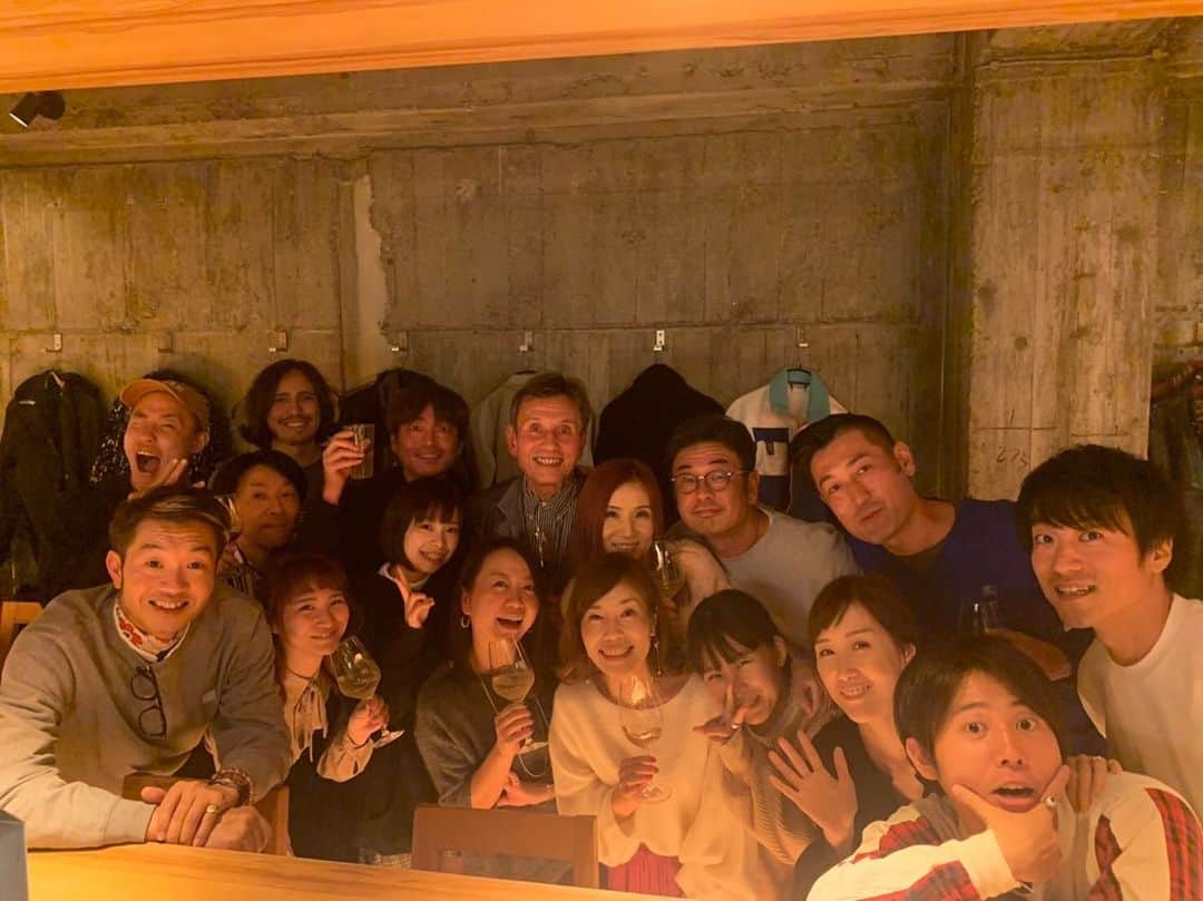 のインスタグラム：「ヒロ先生と遺伝子。 #ヒロさんごちそうさまでした」