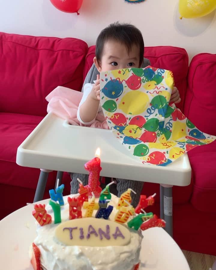 SONNYのインスタグラム：「HAPPY 1st BIRTHDAY to my precious PRINCESS TIANA✨  #11192018 #BabyTiana #BabyHirano」