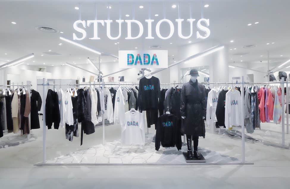 谷正人のインスタグラム：「STUDIOUS渋谷パルコ店、本日、プレオープンいたしました！今回はさまざまなブランドとコラボです。 グランドオープンは22日金曜日です。 #studious #parco #shibuyaparco #christandada #nhoolywood  #whitemountaineering」