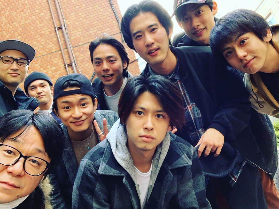 秋元龍太朗のインスタグラム：「#劇団た組 #かつて我々 #貴方なら生き残れるわ」