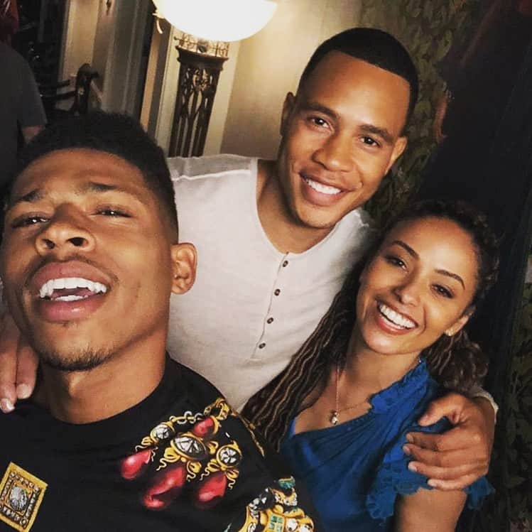 のインスタグラム：「New Empire Episode!!!!!! Directed by our own talented @gabby3shabby  #empirefox #fox #television #whatson @yazzthegreatest #traibyers」