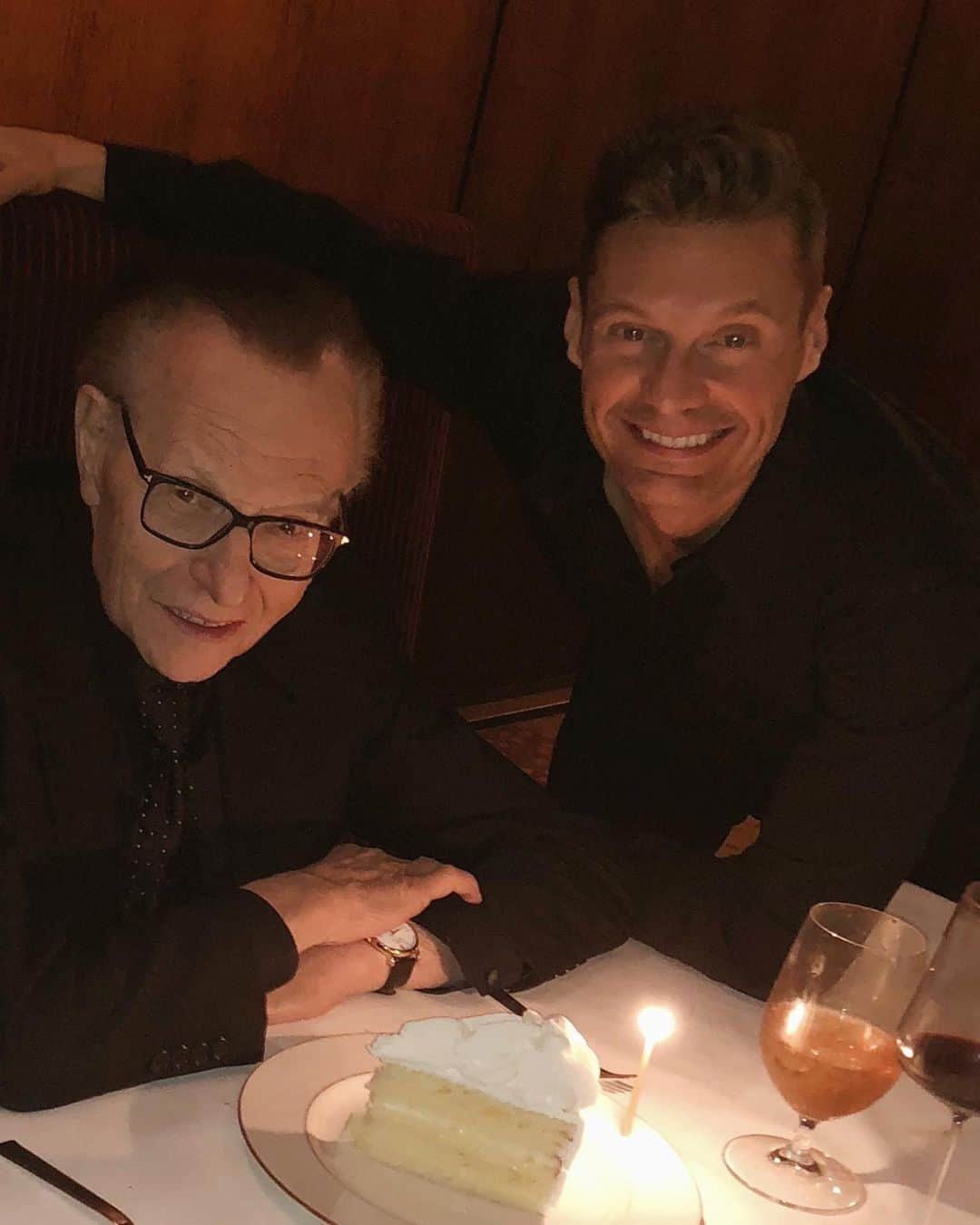 ライアン・シークレストさんのインスタグラム写真 - (ライアン・シークレストInstagram)「Happy bday to the King! @larrykingnow」11月20日 5時35分 - ryanseacrest