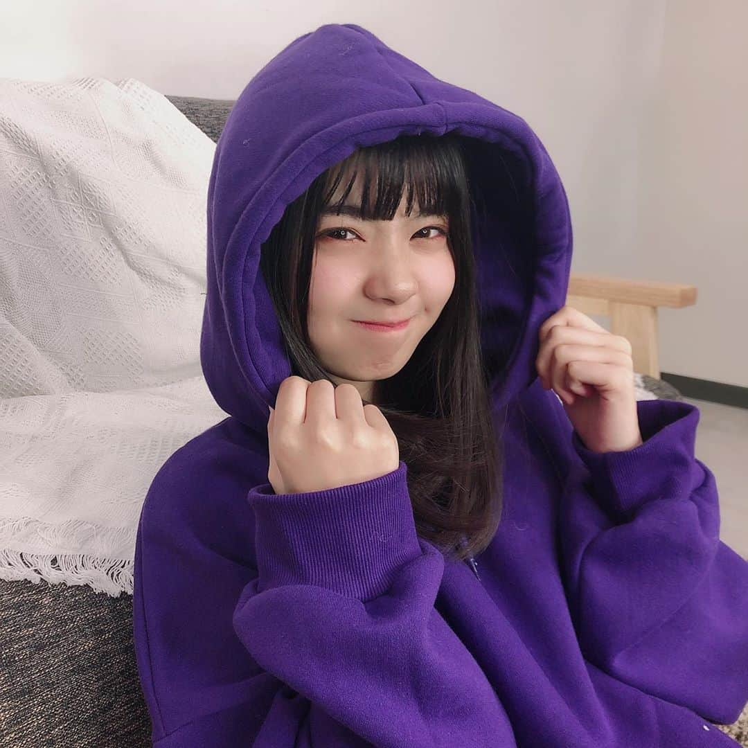 ゆなさんのインスタグラム写真 - (ゆなInstagram)「💜お疲れ様です💜 ・ ・ 今日は、学校の後に YouTubeの撮影と 会議でしたっ‼️ ･ 最近数学にハマりすぎて、 勉強が楽しい💕💕💕」11月19日 21時26分 - _yunachannel