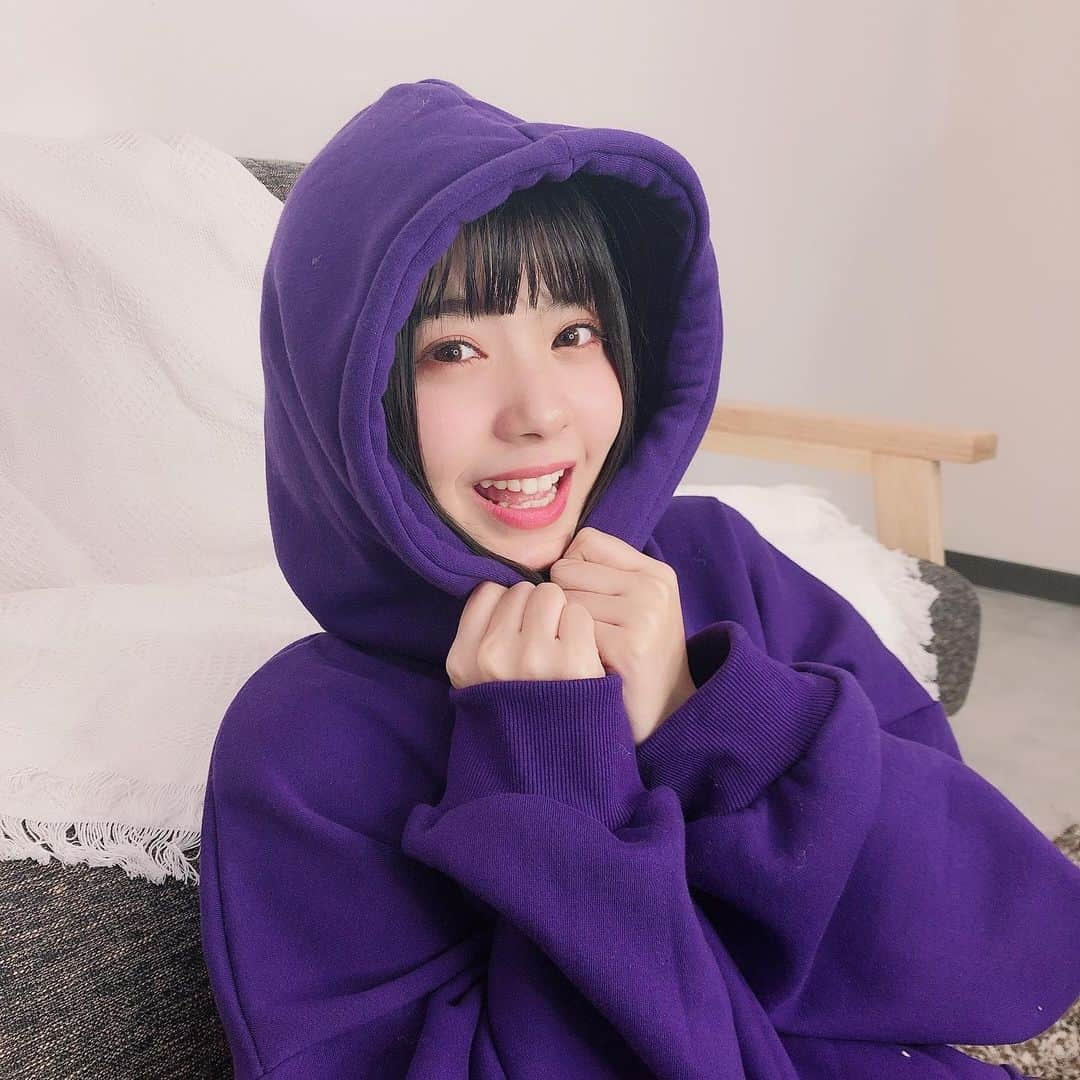 ゆなさんのインスタグラム写真 - (ゆなInstagram)「💜お疲れ様です💜 ・ ・ 今日は、学校の後に YouTubeの撮影と 会議でしたっ‼️ ･ 最近数学にハマりすぎて、 勉強が楽しい💕💕💕」11月19日 21時26分 - _yunachannel