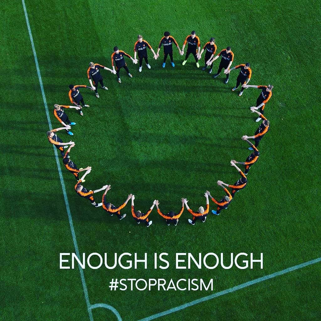 パトリック・ファン・アーンホルトさんのインスタグラム写真 - (パトリック・ファン・アーンホルトInstagram)「Enough Is Enough!! #StopRacism 🤜🏻🤛🏿」11月19日 21時36分 - patrickvanaanholt