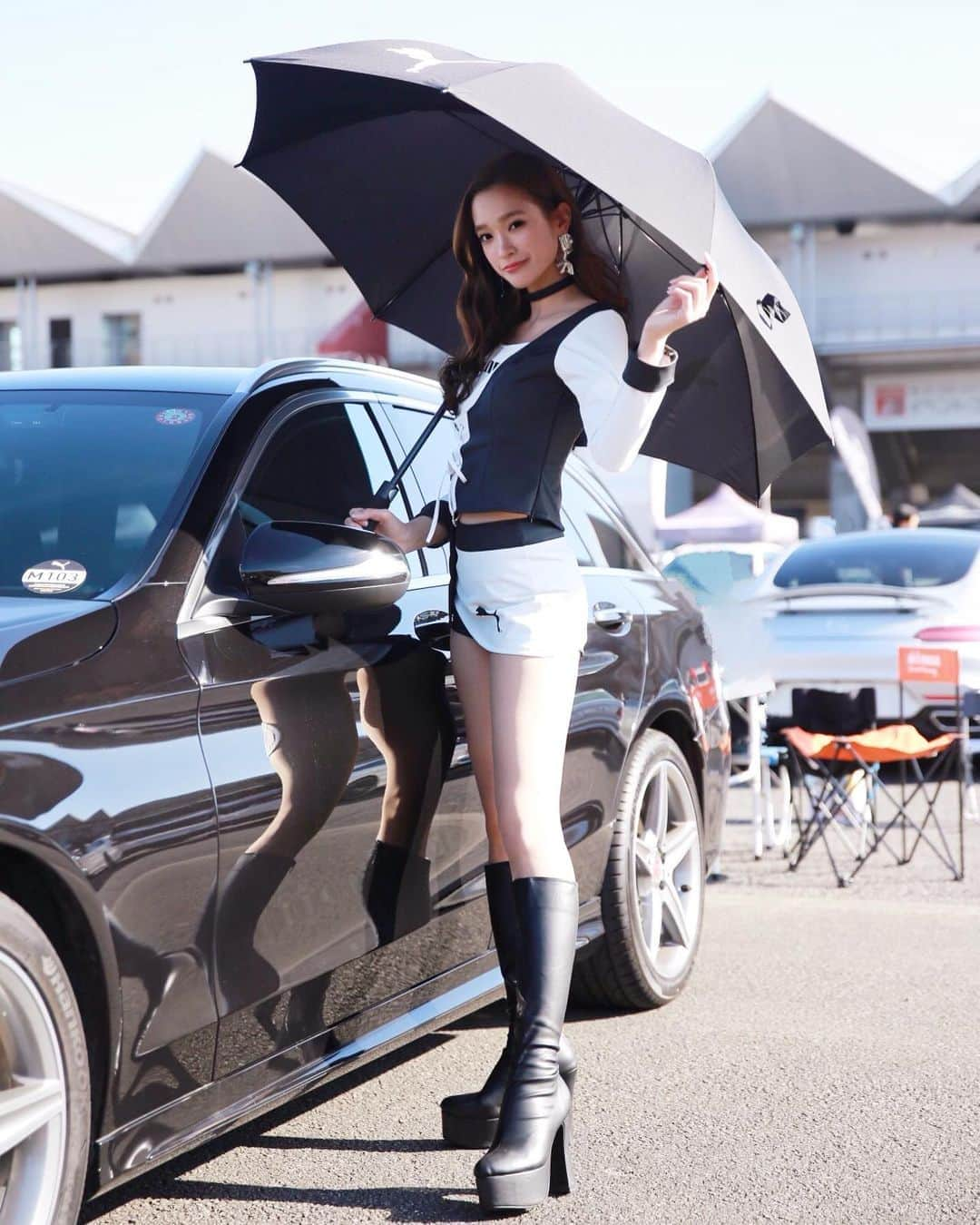 太田麻美さんのインスタグラム写真 - (太田麻美Instagram)「PUMAサーキットクイーン🖤🖤 #puma #racequeen #rq #model #pumagcm #fsw #pumaサーキットクイーン #レースクイーン #頂いたお写真」11月19日 22時02分 - asami0523