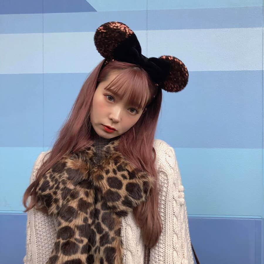 mimさんのインスタグラム写真 - (mimInstagram)「皆大好き ディズニーランド🥺❤️ #me#photo#disneyland#disney#ミニーちゃん#ポップコーンはハニーポップコーン派」11月19日 22時38分 - mim_11_11