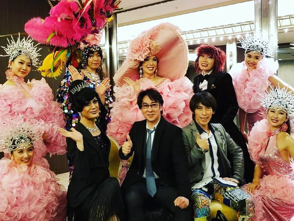 日出郎さんのインスタグラム写真 - (日出郎Instagram)「PRISCILLA congratulate it 16th anniversary 😍😍😍 #日出郎  #月島紅  #静岡プリシラ #16周年  #ディナーショー  #ゲストで出てきた  #松井誠さん #宝ダイヤさん」11月19日 22時57分 - hiderou1030