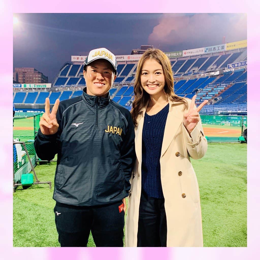 福田典子さんのインスタグラム写真 - (福田典子Instagram)「今日はソフトボール女子日本代表の強化合宿へ。 ㅤㅤㅤㅤㅤㅤㅤㅤㅤㅤㅤㅤㅤ 場所は、東京五輪でも使われる横浜スタジアム🏟✨ オリンピック前にハマスタで練習できるのは最後かもしれないので、リーグ戦の疲れも残る中、笑顔で練習されていました。 ㅤㅤㅤㅤㅤㅤㅤㅤㅤㅤㅤㅤㅤ 同級生であり、投打で活躍する二刀流の藤田倭選手が写真撮ろうと言ってくれての一枚📸うれしい🥺🥺🥺 ㅤㅤㅤㅤㅤㅤㅤㅤㅤㅤㅤㅤㅤ SPORTSウォッチャーでもぜひご覧ください🥰 ㅤㅤㅤㅤㅤㅤㅤㅤㅤㅤㅤㅤㅤ #藤田倭 選手 @yaaamttt  #ソフトボール #ソフトボール女子  #ソフトボール好きな人と繋がりたい」11月19日 23時04分 - norikofukuda212