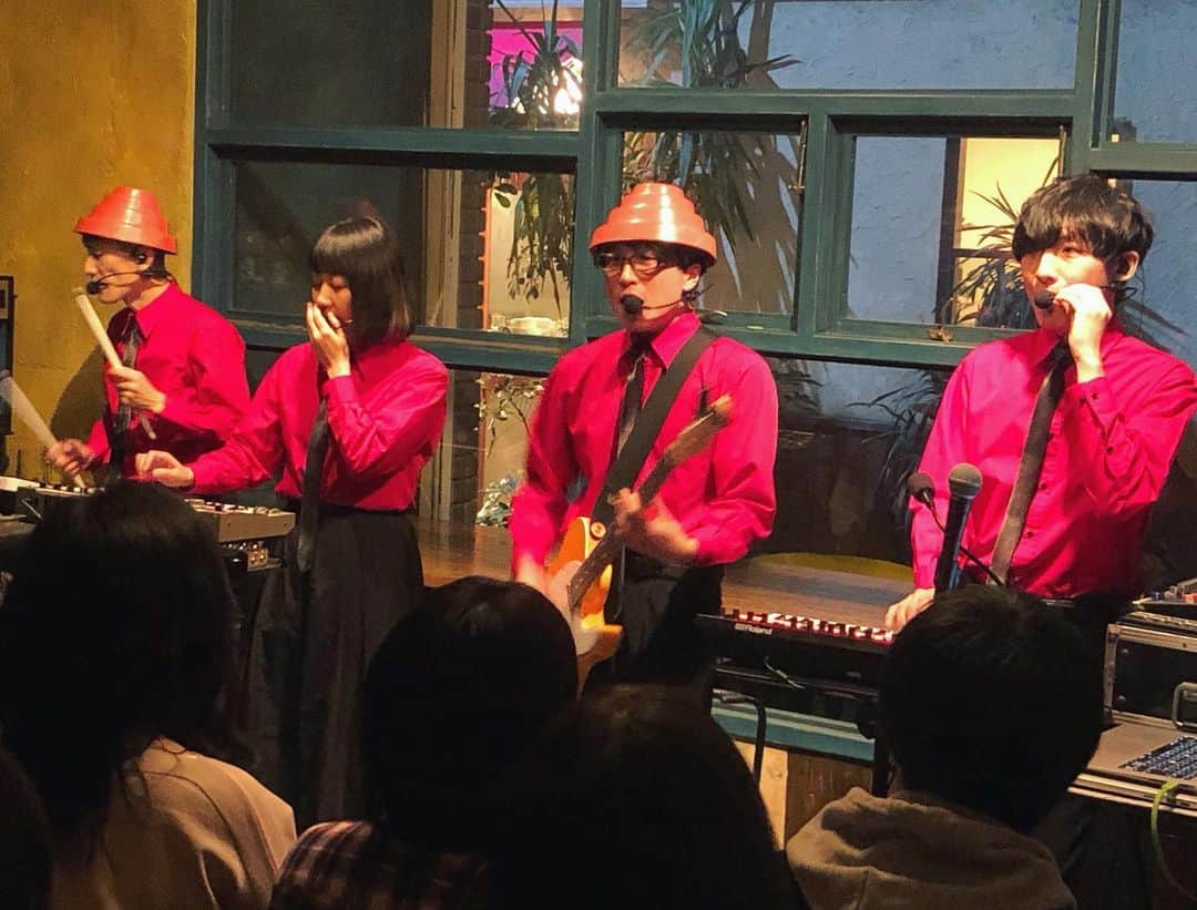 POLYSICSのグルメインスタ