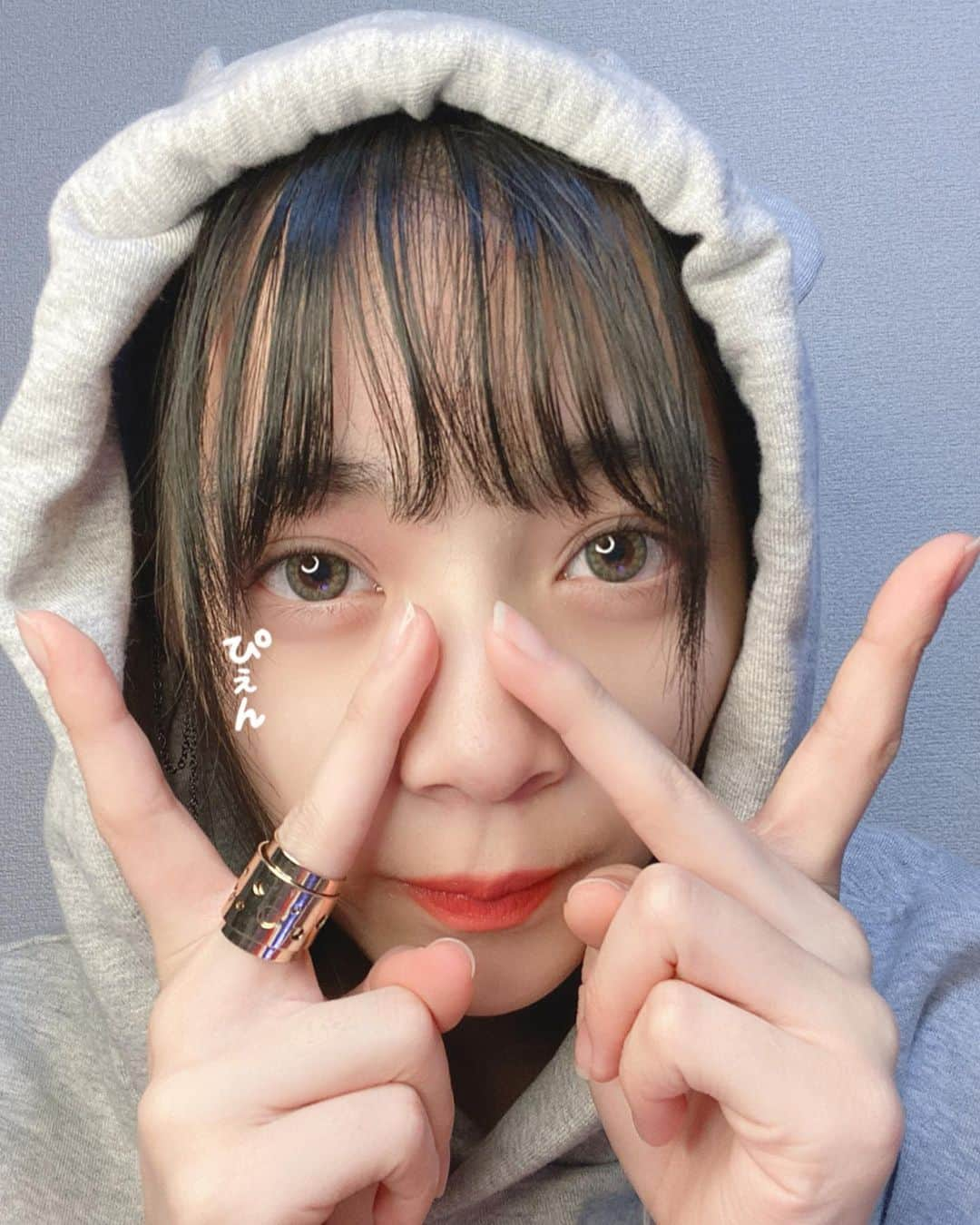 後藤萌咲さんのインスタグラム写真 - (後藤萌咲Instagram)「#selfie  べーだっ。😛 新しいアクセサリー✨」11月19日 23時23分 - moe_goto0520