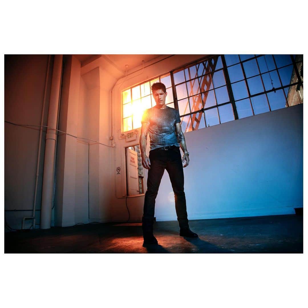 ランドール・スラヴィンさんのインスタグラム写真 - (ランドール・スラヴィンInstagram)「Matthew Fox」11月20日 1時28分 - randallslavin