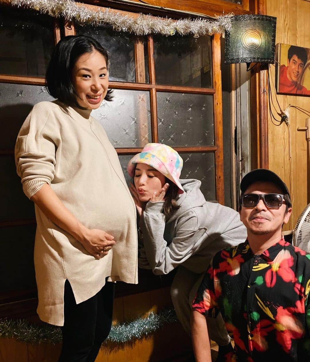 島袋聖南さんのインスタグラム写真 - (島袋聖南Instagram)「地元親友と大好きご夫婦にも会えた🥺❤️ いつでも温かく迎えてくれる愛情の深さに感謝です❤️😌」11月20日 1時51分 - seina4444