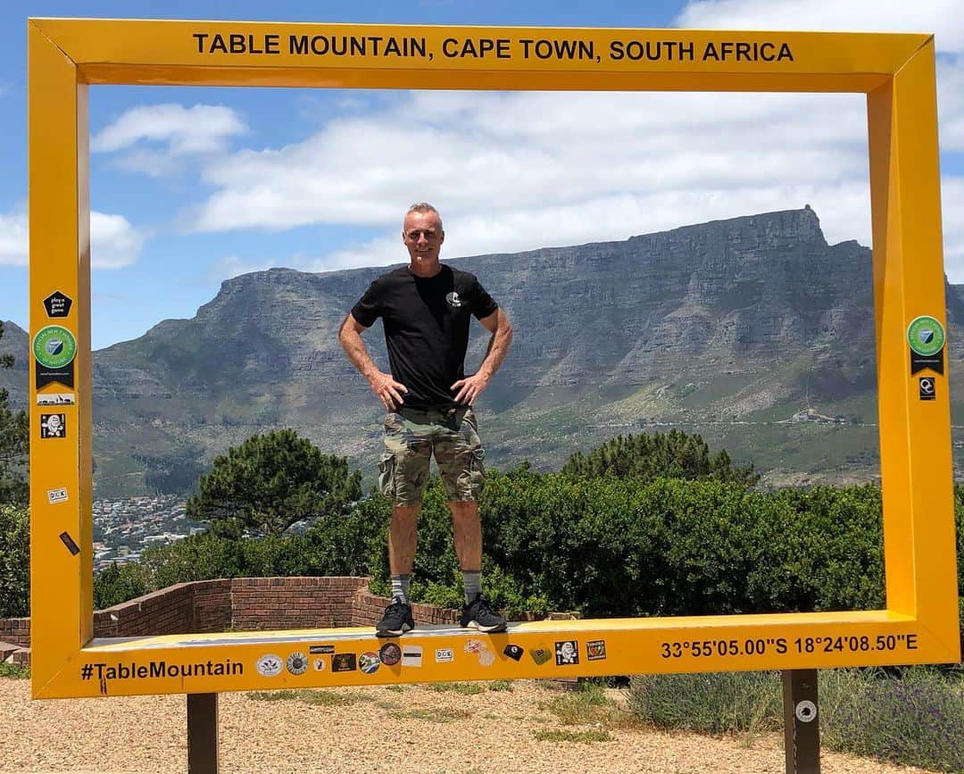 ティモシー・V・マーフィーさんのインスタグラム写真 - (ティモシー・V・マーフィーInstagram)「Safari today was crap...miniature Jurassic Park...so one more of Table Mountain...needed my Windhoek after #anhourandtwentyfive @caitlinmanley_ @capetown.southafrica @pandco @nike @windhoektz @aquilasafaris @belmondmountnelsonhotel」11月20日 3時51分 - timvmurphy