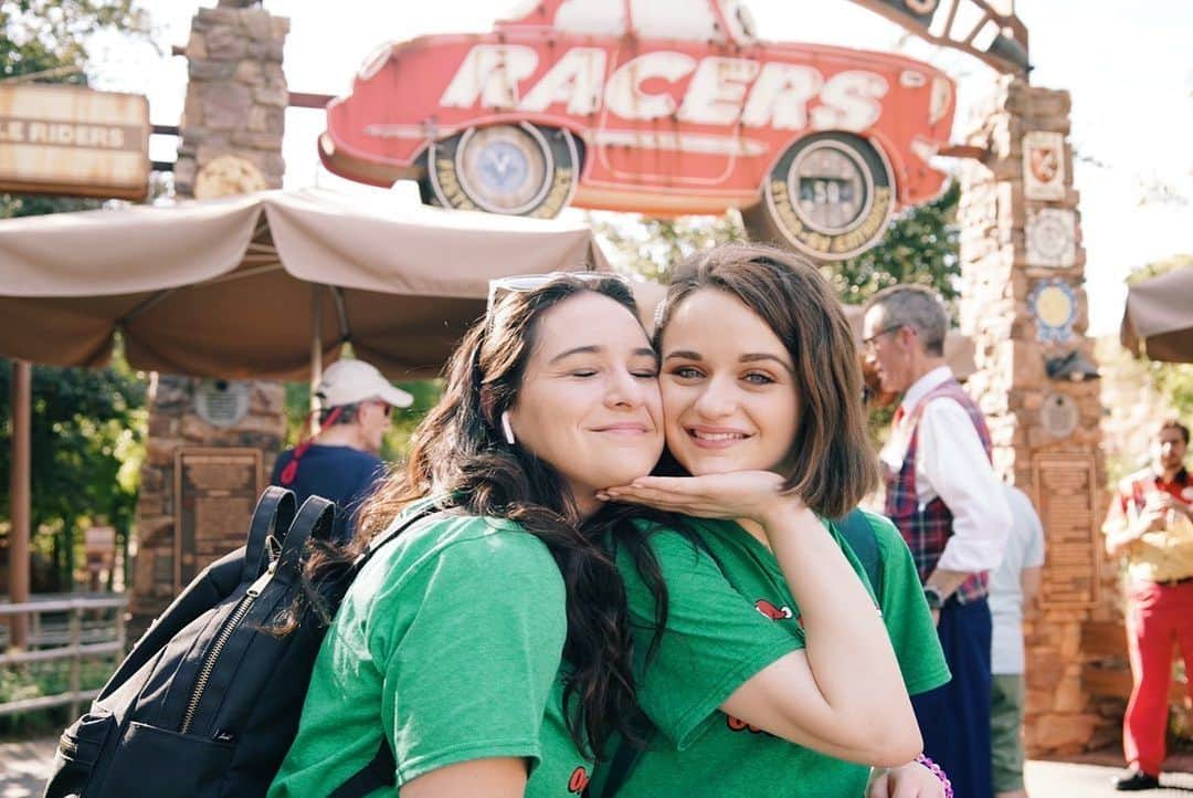 ジョーイ・キングさんのインスタグラム写真 - (ジョーイ・キングInstagram)「Thank you @disneyland for the literal best day ever with my favorite people. It was almost like a dream it was so perfect. #HappiestPlace #Disneyland」11月20日 4時12分 - joeyking