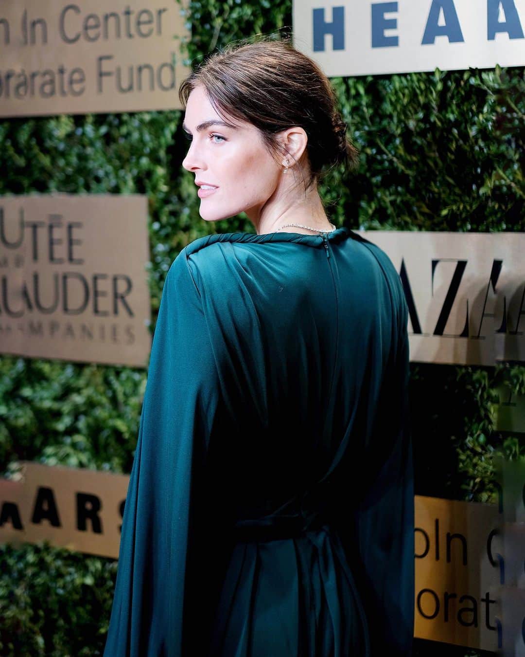 ヒラリー・ローダさんのインスタグラム写真 - (ヒラリー・ローダInstagram)「Last night 🥂」11月20日 4時14分 - hilaryrhoda