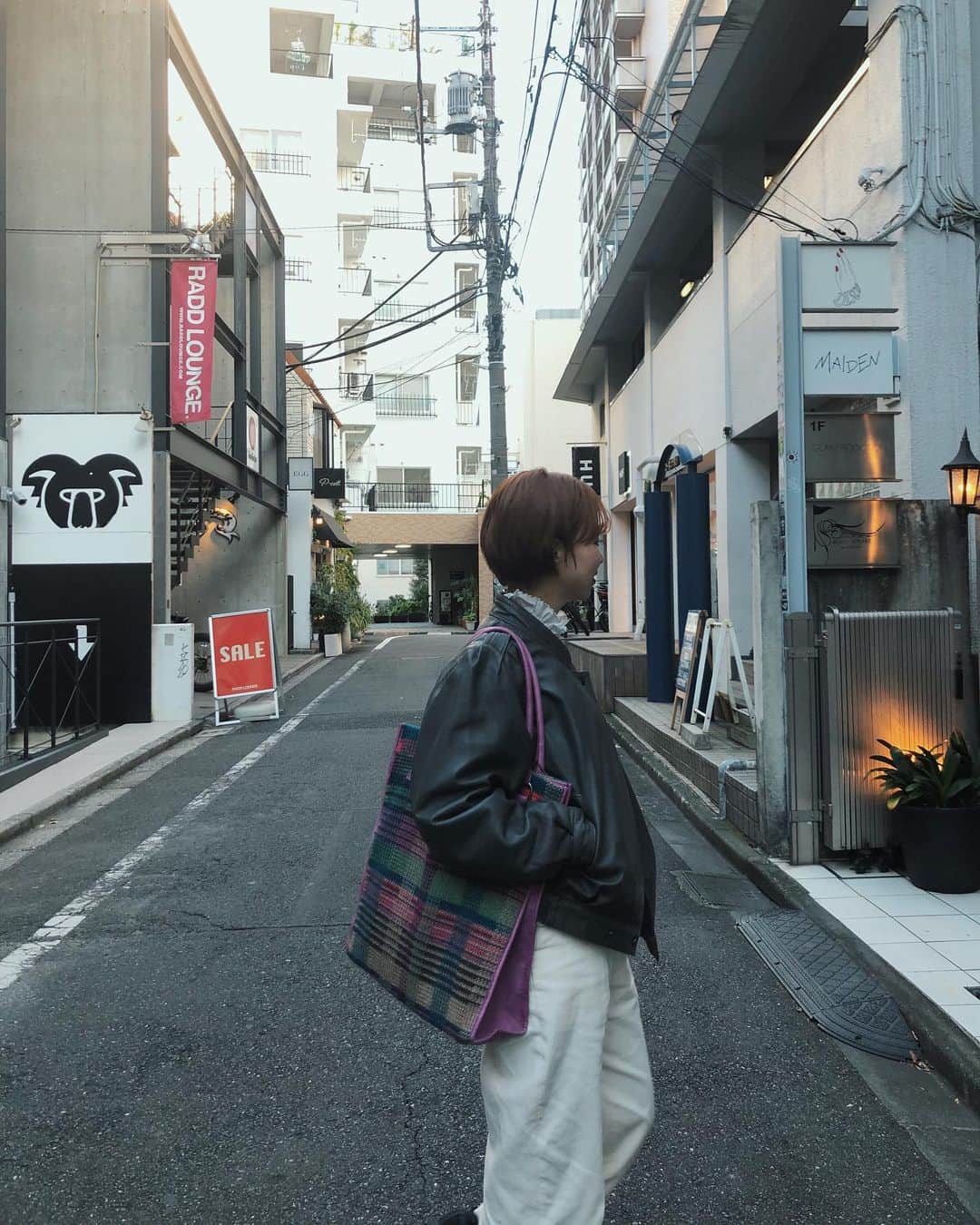 金子渚さんのインスタグラム写真 - (金子渚Instagram)「👛👟🕶🧦👚🧠 #vintage #ninaricci」11月20日 15時46分 - nagisakaneko