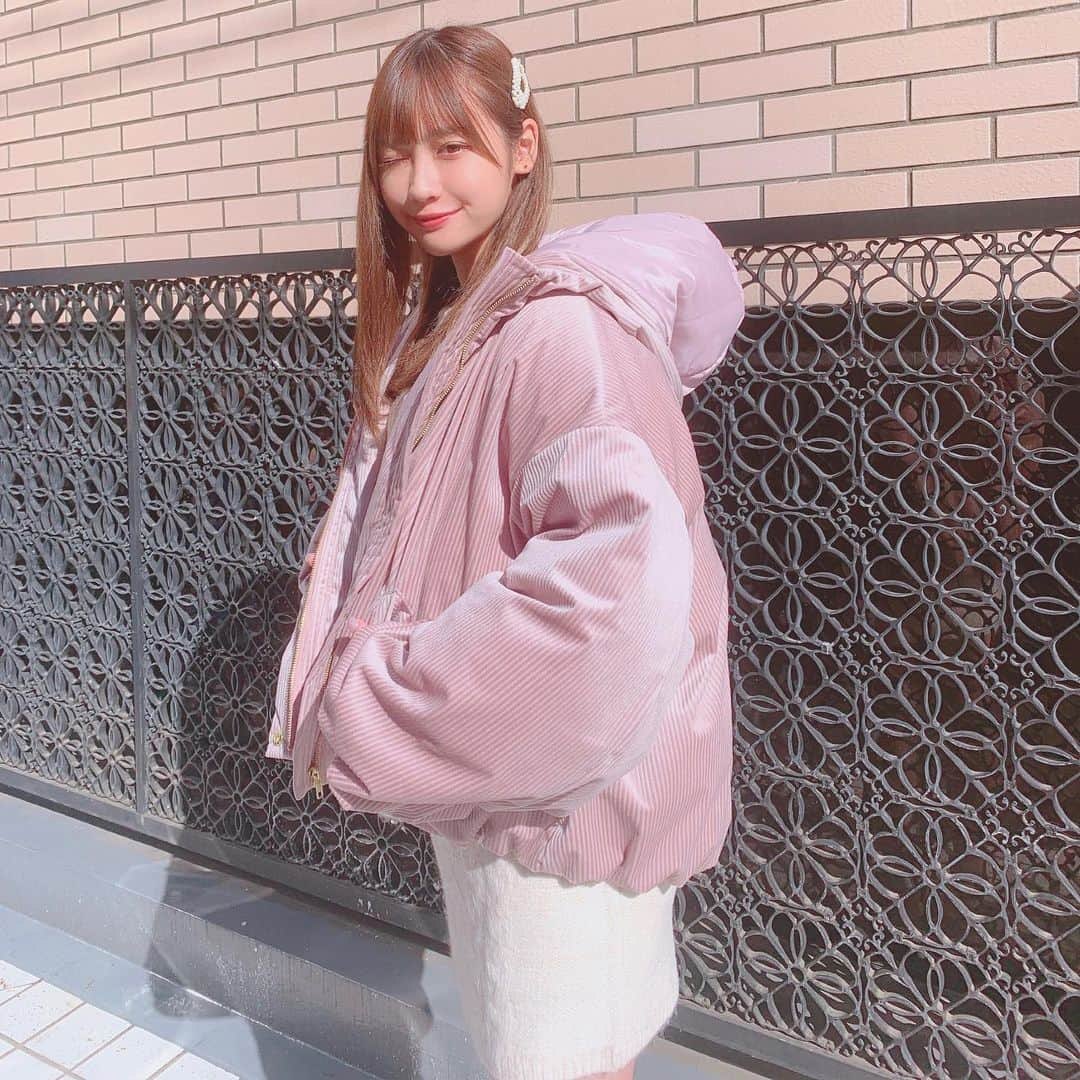 山本瑚々南さんのインスタグラム写真 - (山本瑚々南Instagram)「このピンクダウン欲しい🎀💓🧠🦄 ハートニットセットアップ可愛すぎたから、クリスマスに着たいな〜❤︎ #code #ootd #today #fashion #pic #me #girl #girly #instalike #instagood #pink #山本瑚々南」11月20日 15時47分 - yamamoto_kokona