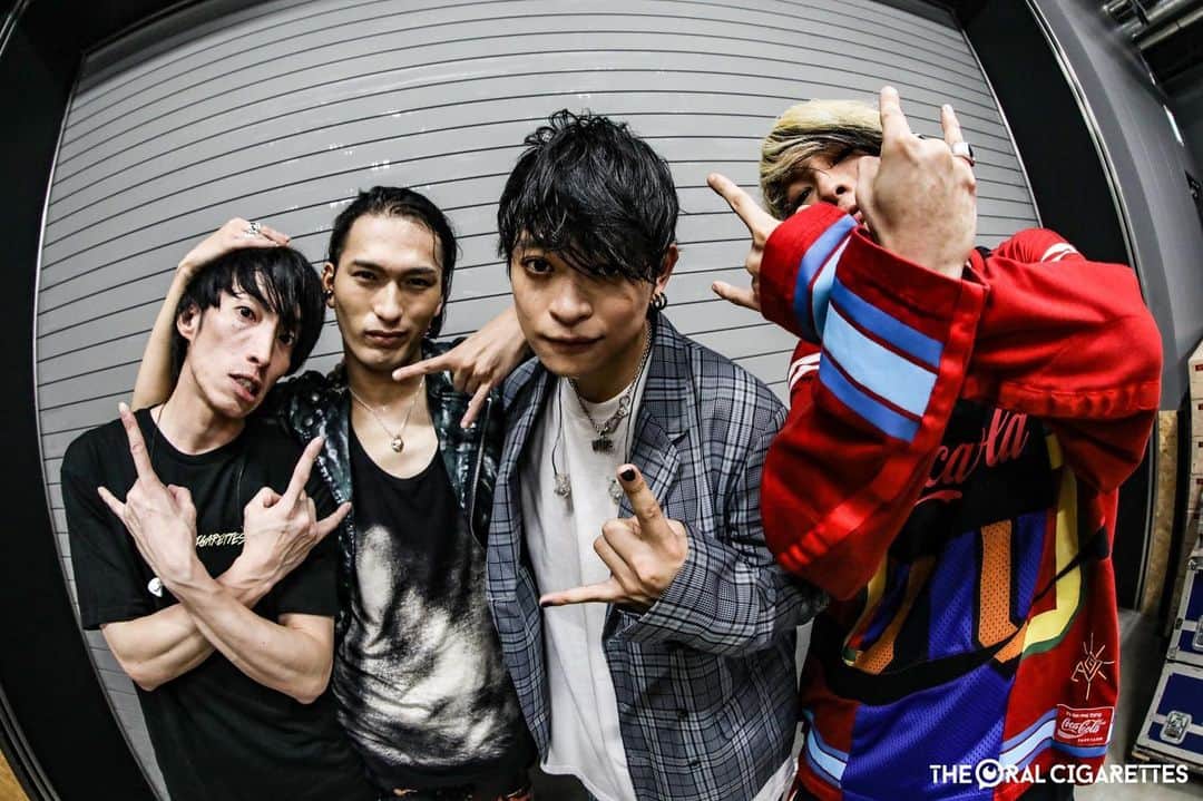 鈴木重伸のインスタグラム：「11.19 BKW STRIKES BACK TOUR ＠ Zepp Fukuoka この日はこの日故の盛り上がりでした。 この日を超える日をマキシマムザホルモンと作れる事を夢見て。 来てくれた皆様ありがとうございました。 photo by KOUHEI SUZUKI」