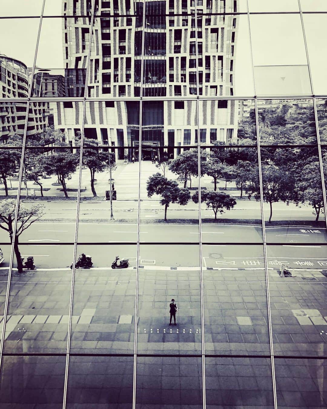 望月衛介さんのインスタグラム写真 - (望月衛介Instagram)「Where am I? #taipei」11月20日 15時21分 - eisukemochizuki
