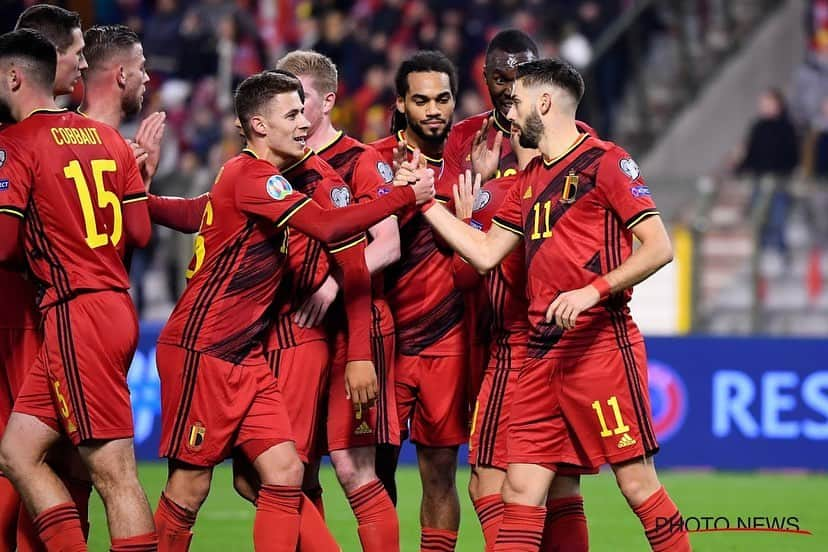 ヤニック・フェレイラ・カラスコのインスタグラム：「Amazing team performance 👊🏼 What a record .. 30/30 done ✅ ⚽️ #QUALIFIERS #EURO2020 #BELGIUM @belgianreddevils」