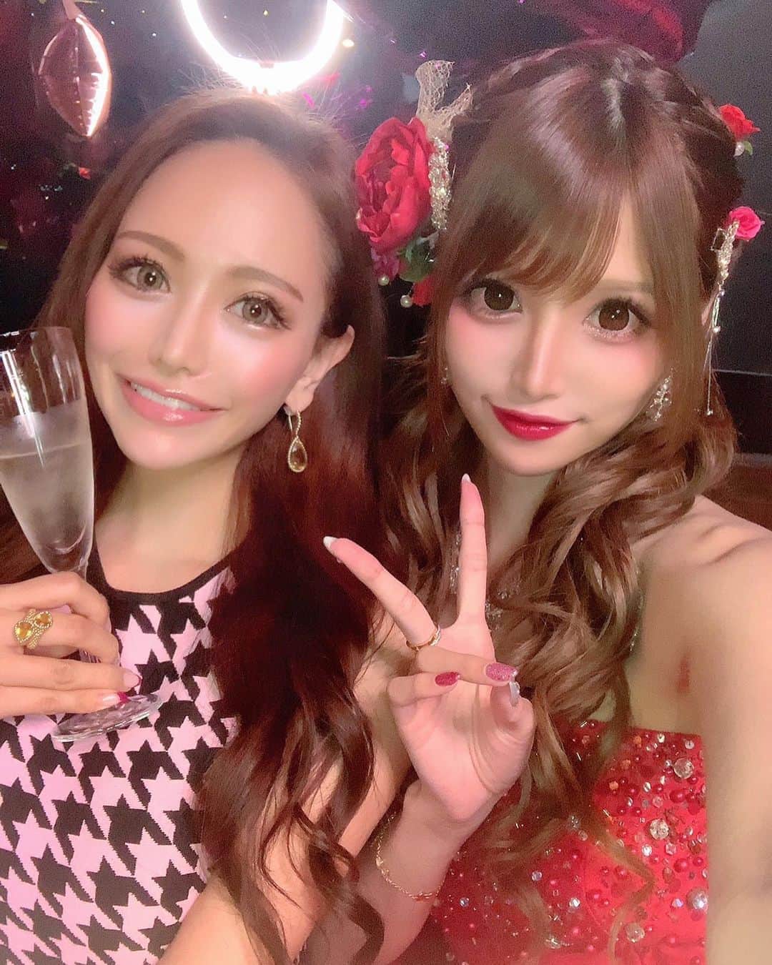 のインスタグラム：「birthday♡♡ ゆみちゃん🥰♥️♥️♥️ 一番最初にシャンパンあけてくれた〜🍾🍾🍾🍾💕✨ ありがとう😆♥️♥️♥️⭐️！！ 2回も来てくれて嬉しかったー🥰💓💓💓✨！！！ #桜ゆみ#ジェントルマンズクラブ #桜咲乃愛 #NOW#歌舞伎町#歌舞伎町キャバ嬢 #birthday」
