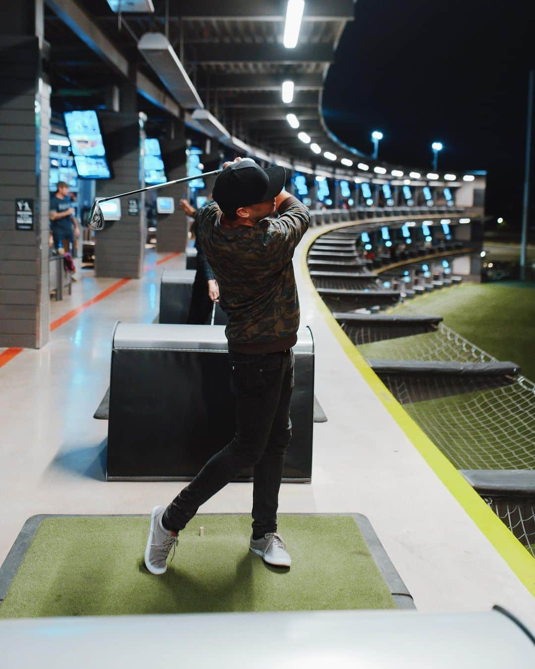 ピエール・ブーヴィエさんのインスタグラム写真 - (ピエール・ブーヴィエInstagram)「I love golf.  So much.... 📸 @baeth We’re playing Phoenix tonight!  Come join us!」11月20日 10時26分 - pierrebouvier