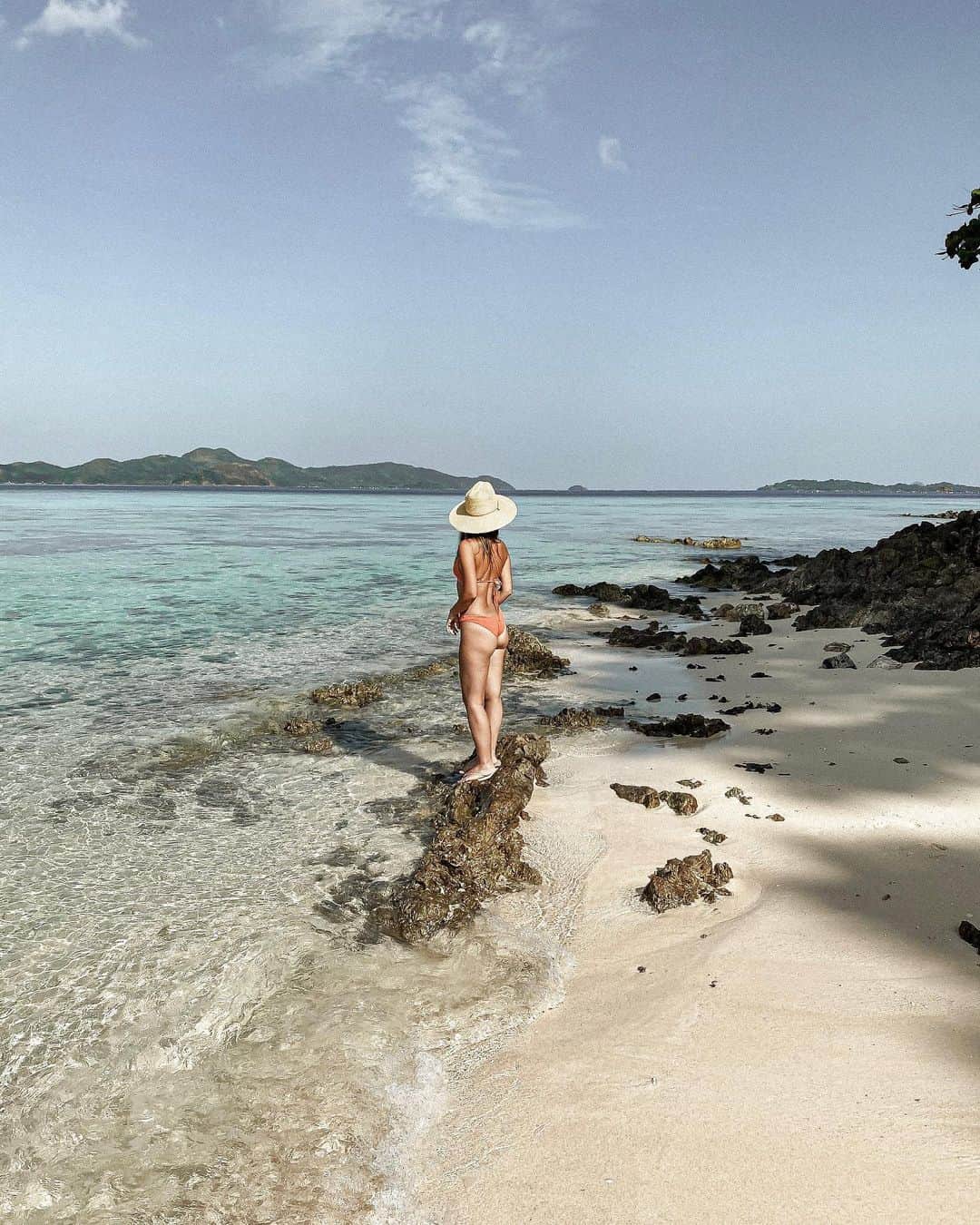 Manamiのインスタグラム：「🏝Ditaytayan Islasd sandbarが綺麗だった🥺✨ 3時頃は人がいっぱいだったから ここは午前中に行ったほうがよさそう🤔」