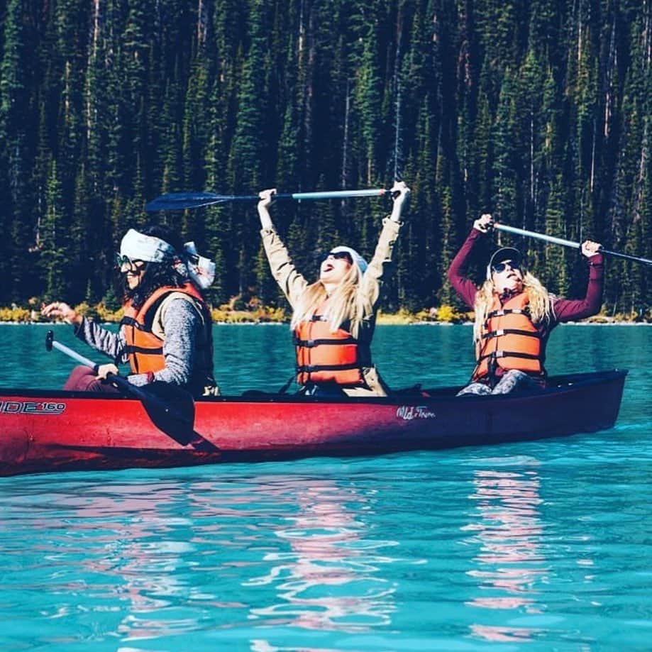 ジェシカ・ゾアのインスタグラム：「@laurenpaul8 @lexidupont @juleshough @mollymaethomps miss this!」