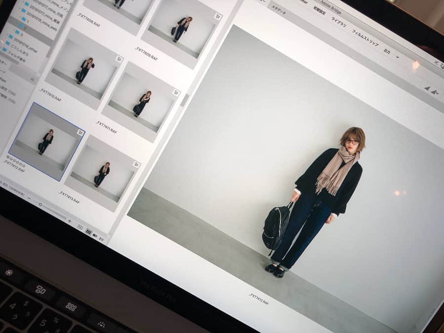 山田愛梨さんのインスタグラム写真 - (山田愛梨Instagram)「私が載っているページのQRコードを読み取るとminaのオフィシャルサイトで可愛いアイテムが買えるよ☺️ . @mina.magazine  #mina #minamagazine #ミーナ #fashion」11月20日 13時13分 - airi_yamada