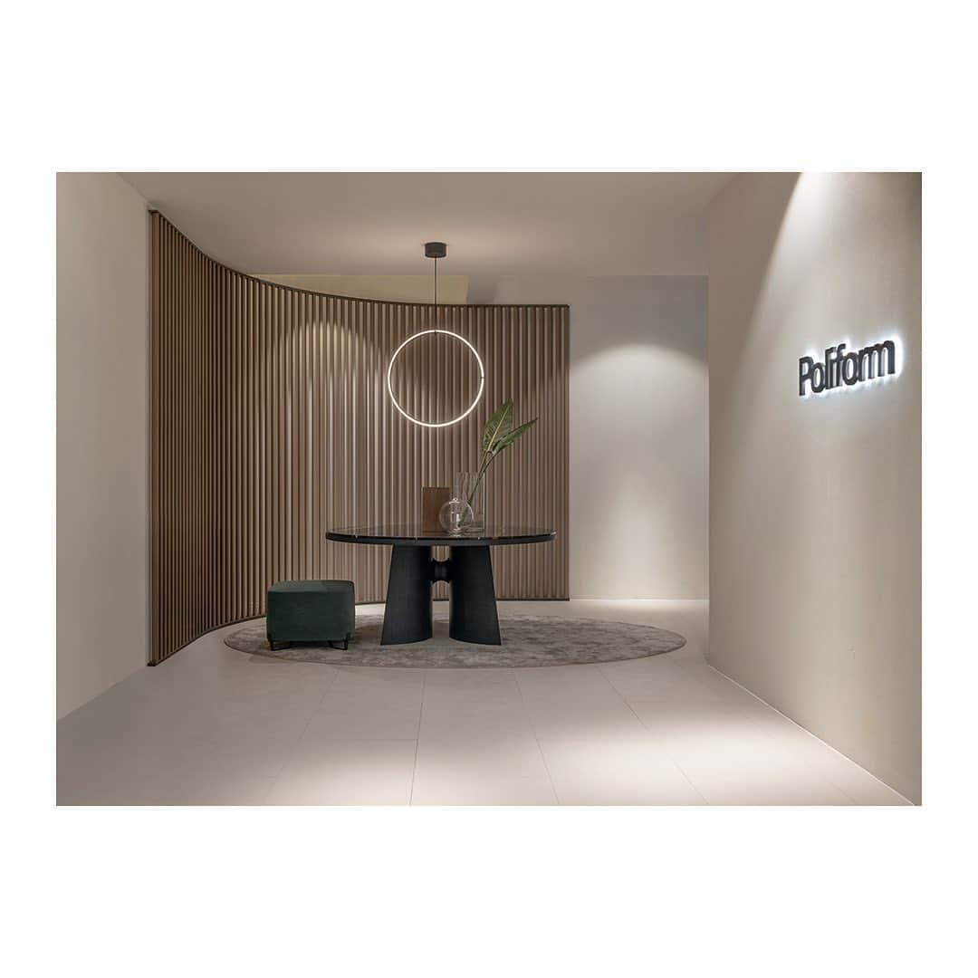 Poliform|Varennaさんのインスタグラム写真 - (Poliform|VarennaInstagram)「Again this year Poliform is taking part to Salone del Mobile.Milano Shanghai, at its fourth edition. Representative of the entire Poliform collection, the exhibition space conveys the company’s values and Italy's know-how in the best way: craftsmanship combined with innovation, excellence and elegance. An important event for the positioning of Poliform in a dynamic market such as China, whose strength is also measured by its deep-rooted presence thanks to flagship stores in the main cities of the country, which will further expand with new openings in 2020. #poliform #design #madeinitaly #shanghai #shanghaifair #fair #furniturefair #salonedelmobile #salonedelmobileshangha」11月21日 1時12分 - poliform_official