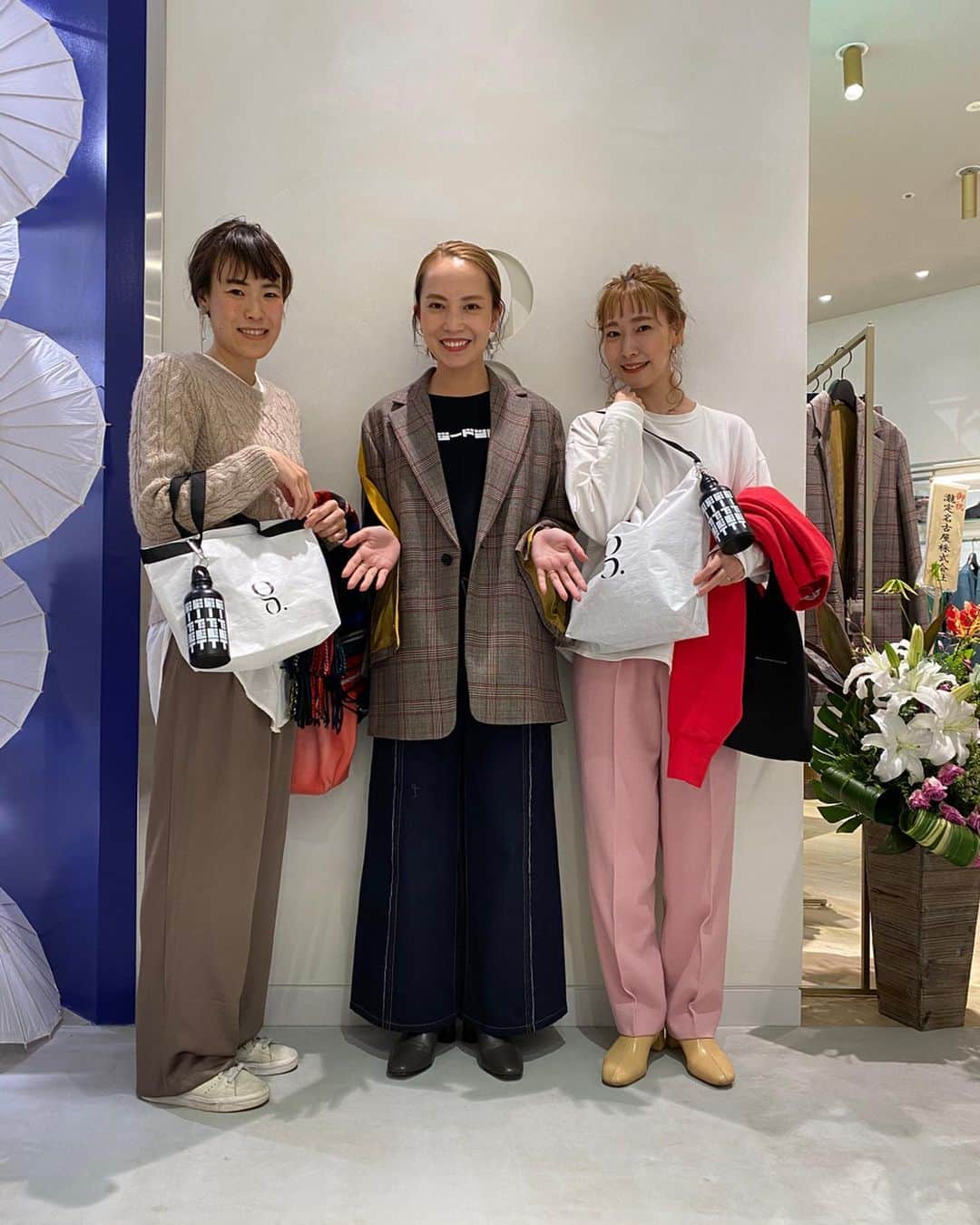 YU-U（工藤由布）さんのインスタグラム写真 - (YU-U（工藤由布）Instagram)「渋谷PARCOプレオープン🚩 中学の先輩んとこ @g_sakayori_shibuya  行ってきた🙈 ジャケットもポンチョも可愛かった🥰 @enfold_official のコートも素敵だったし マリオも可愛かった🙌🏻 @ai_okada_ のクッキー見たくてshu行ったけど 昨日だけだった😅 あいちゃんゆっくりご飯いこー😊 先輩、忙しくなると思うけど頑張ってくださーいっ💪🏻 また会いに行きます🥰🥰🥰 ミオさんお付き合いありがとう🙏🏻 ・・・ #渋谷パルコ #sakayori #g_sakayori #enfold #Nintendotokyo」11月20日 23時49分 - nyan22u22nyan