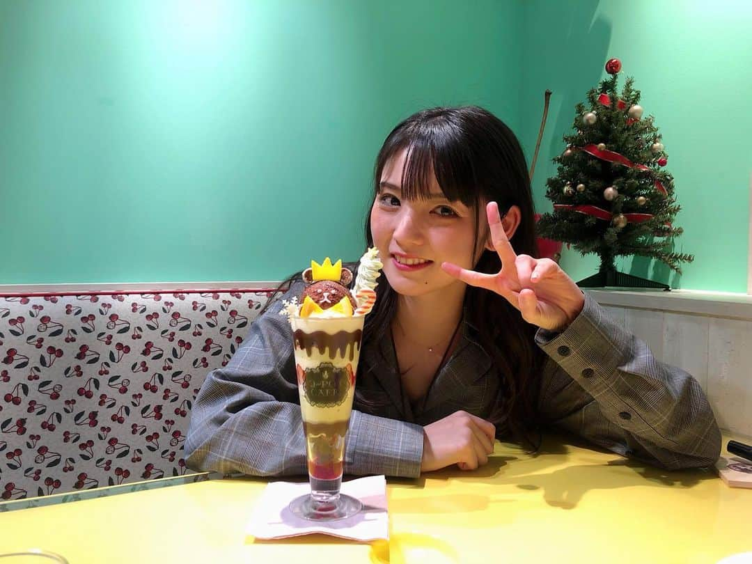 道重さゆみさんのインスタグラム写真 - (道重さゆみInstagram)「Q-pot CAFE  めちゃめちゃ可愛すぎて幸せ空間でした❤️🍫 パフェ、マカロン、カフェラテ、全部美味しかったです😍」11月21日 0時06分 - sayumimichishige0713